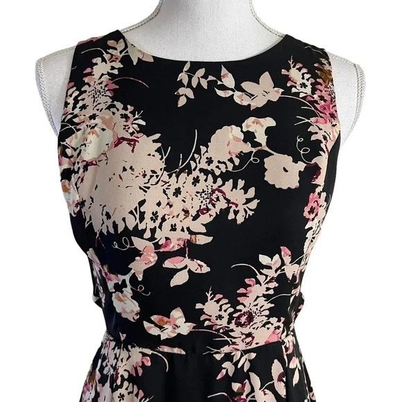 Aqua Black and Pink Floral Pattern Dress Size Medium Sleeveless Knee Length - Picture 4 of 8